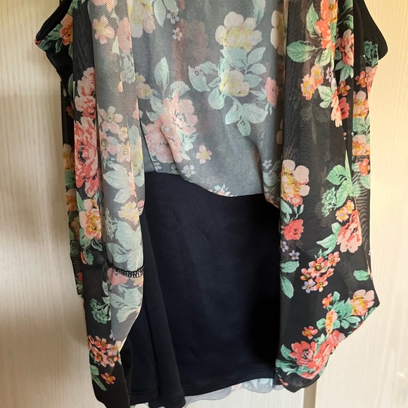 Bobbie Brooks 1X sleeveless top - Picture 4 of 4